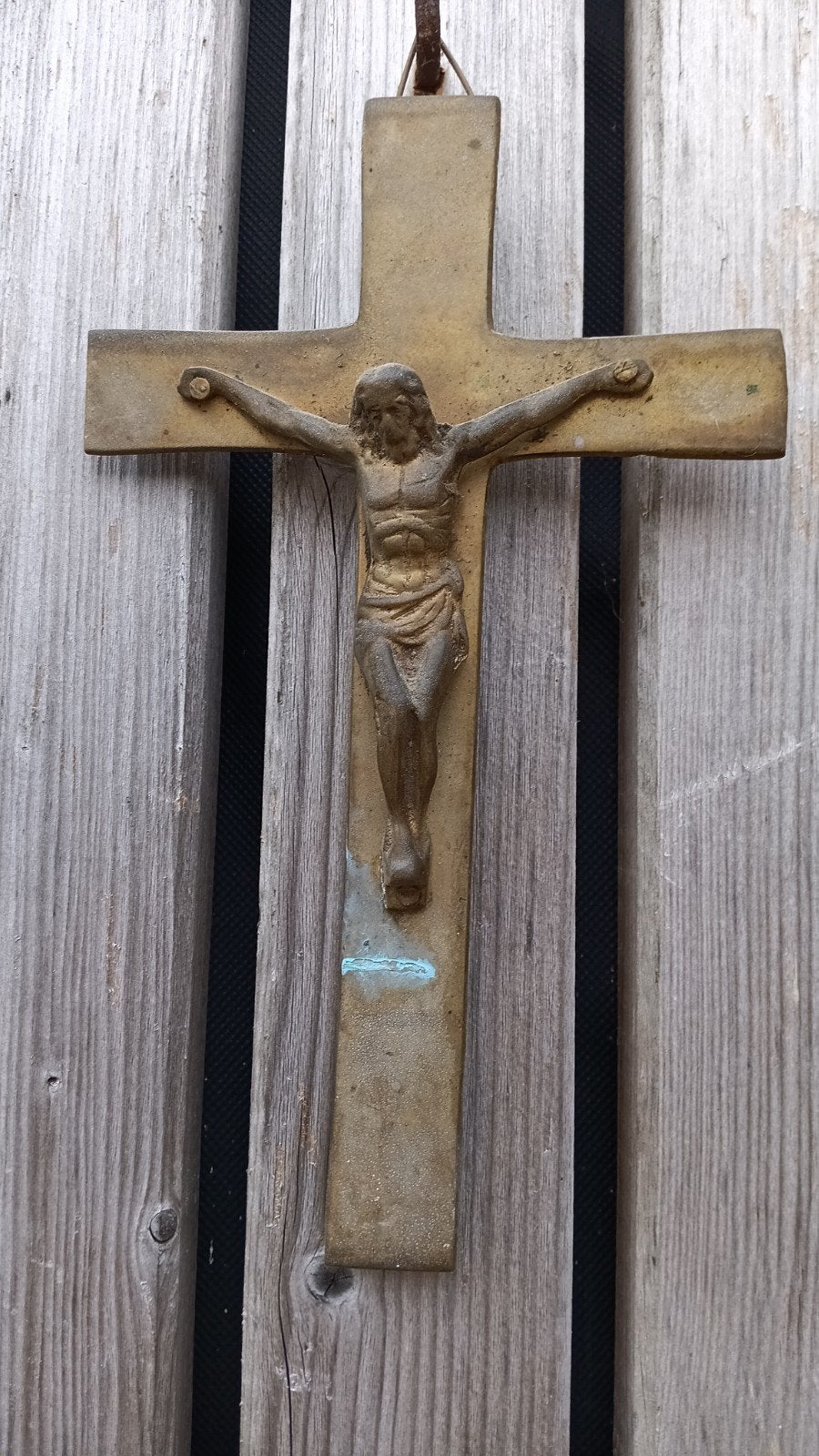 Koperen kruisbeeld, Verzamelen, Ophalen