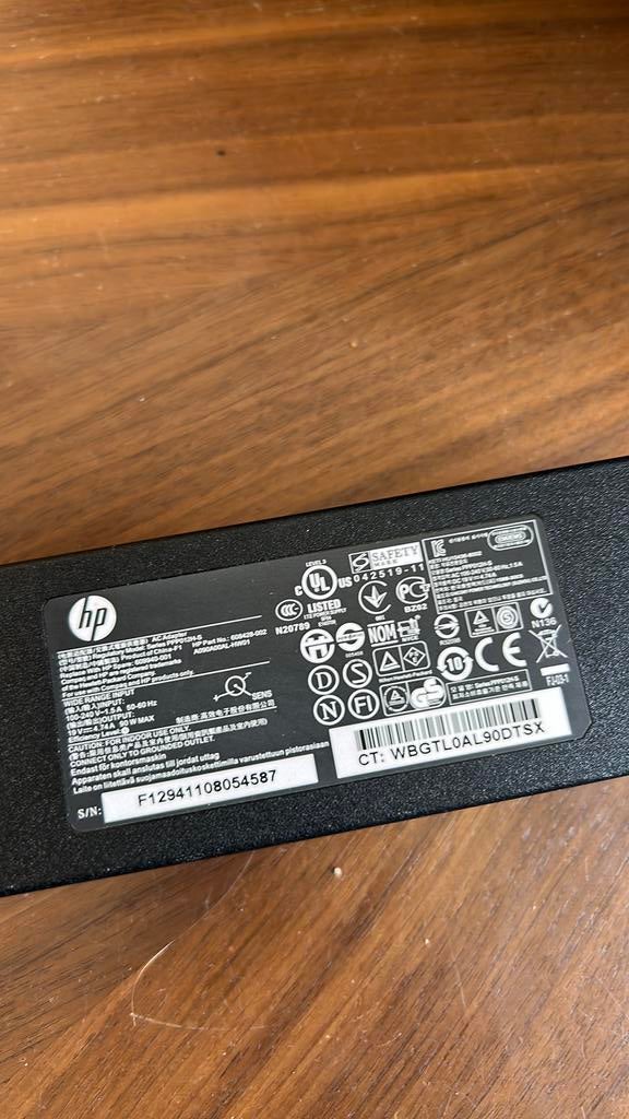 Oplader laptop HP, Ophalen, Zo goed als nieuw