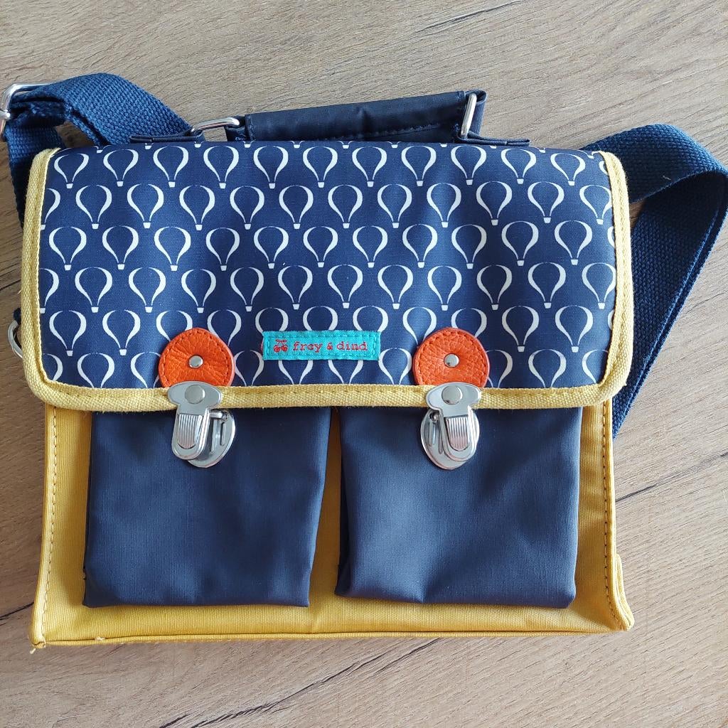 Boekentas Froy  & Dind, Handtassen en Accessoires, Minder dan 30 cm, Rugtas, Geel, Ophalen of Verzenden