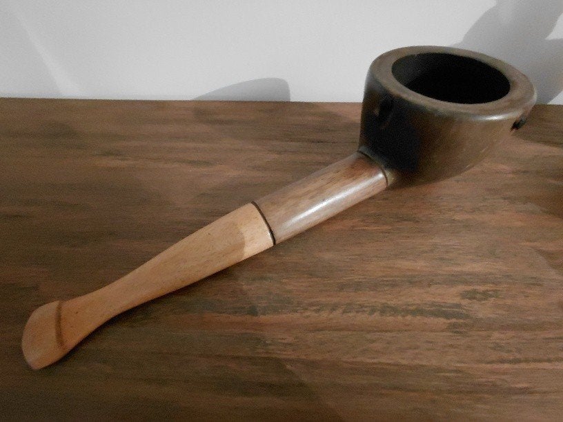 Pipe à tabac de cérémonie ancienne, Collections, Articles de fumeurs, Briquets & Boîtes d'allumettes, Utilisé, Autres types, Enlèvement