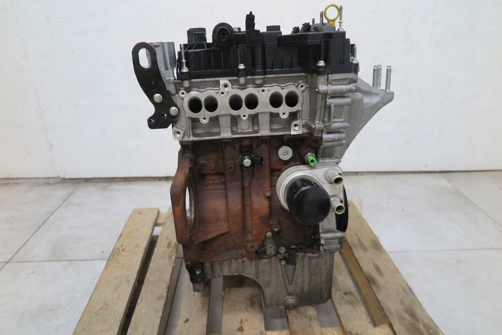 Moteur SFJA Nu FORD B-MAX FIESTA, Envoi, Utilisé, Skoda