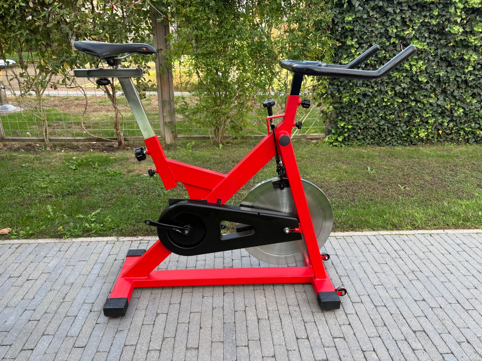 Velo de spinning Pro restauré, Enlèvement, Comme neuf, Vélo de spinning