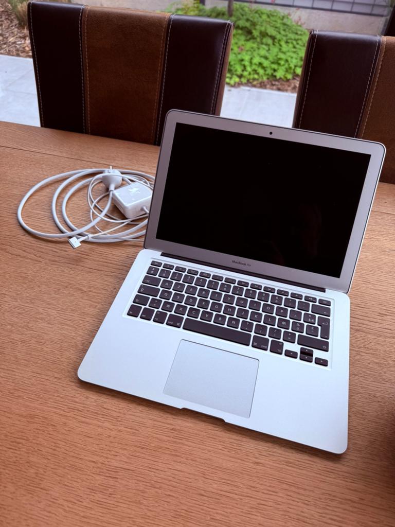 Macbook Air 2015, 13.3 inch, als nieuw, Computers en Software, Apple Macbooks, Ophalen, Zo goed als nieuw, MacBook