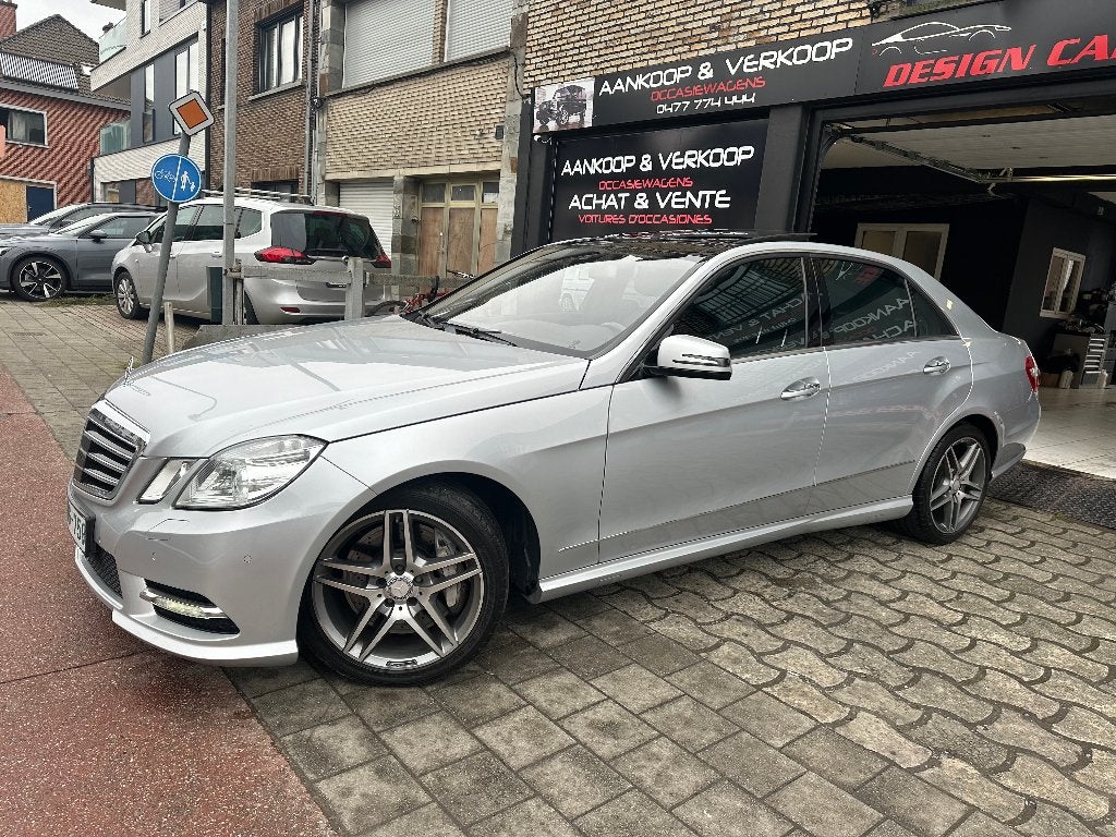 Mercedes-Benz E 500 Pack AMG FULL Distronic Night, Auto's, Automaat, Euro 5, Leder, Bedrijf