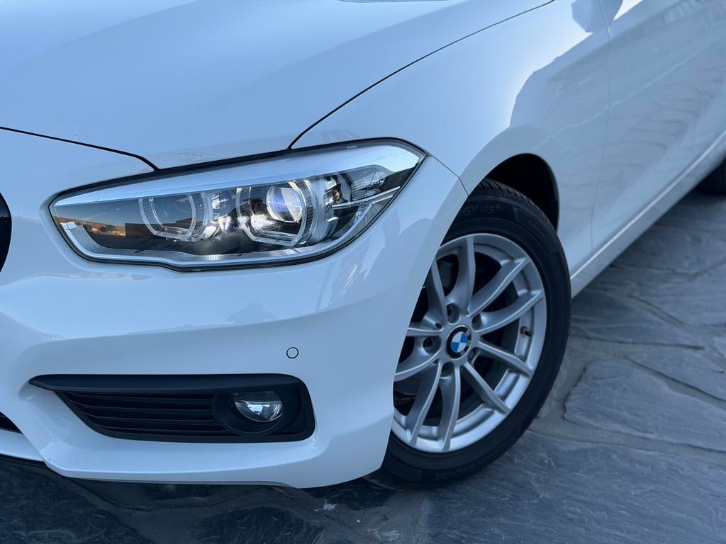 Bmw f20 118i Benzine/Efficient Dynamics/Xenon/Garantie, Auto's, BMW, 100 kW, Testrit aan huis, Wit, Bedrijf