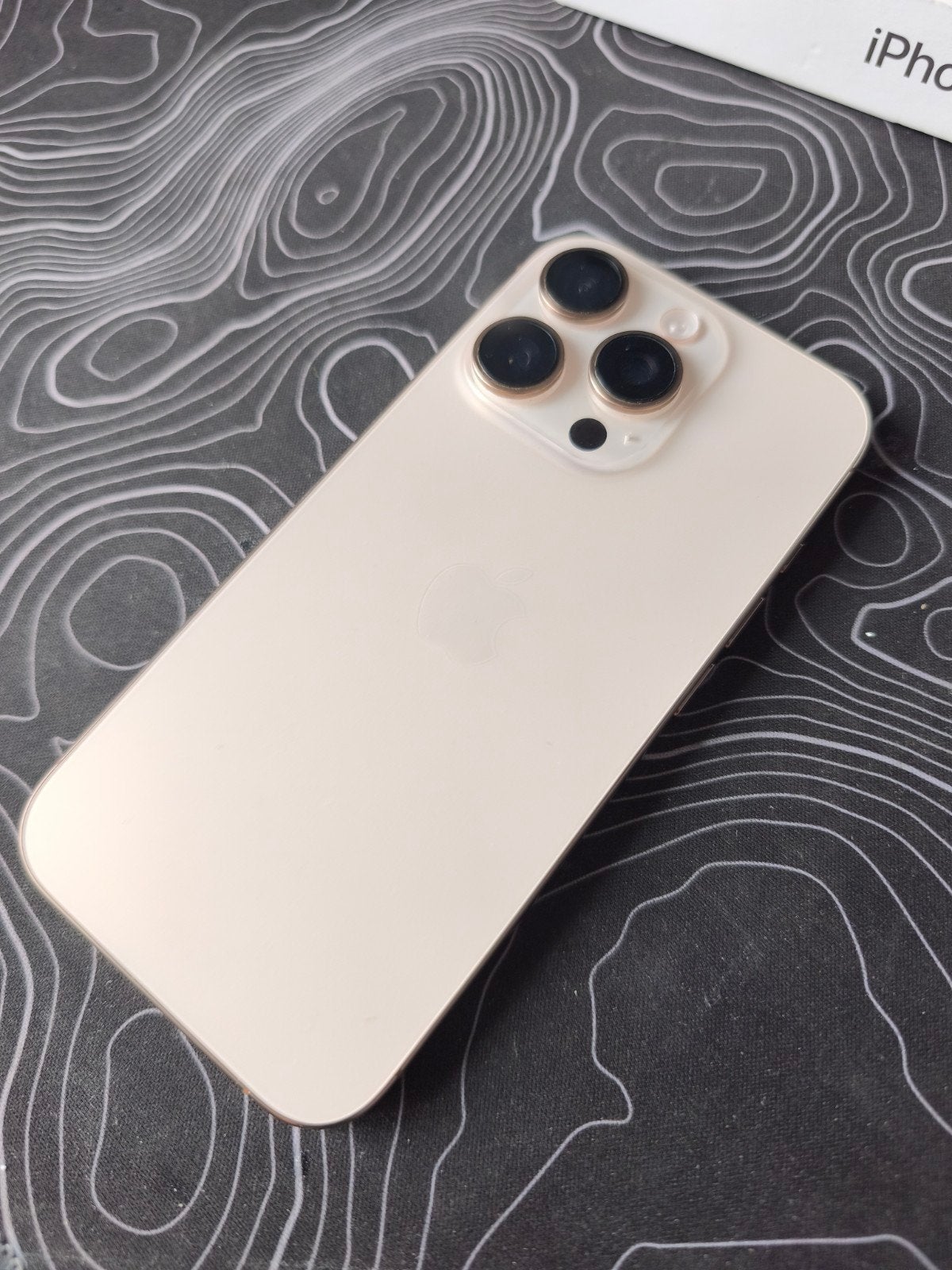 iPhone 16 pro 128 Go 93 % de batterie, Télécoms, Enlèvement ou Envoi