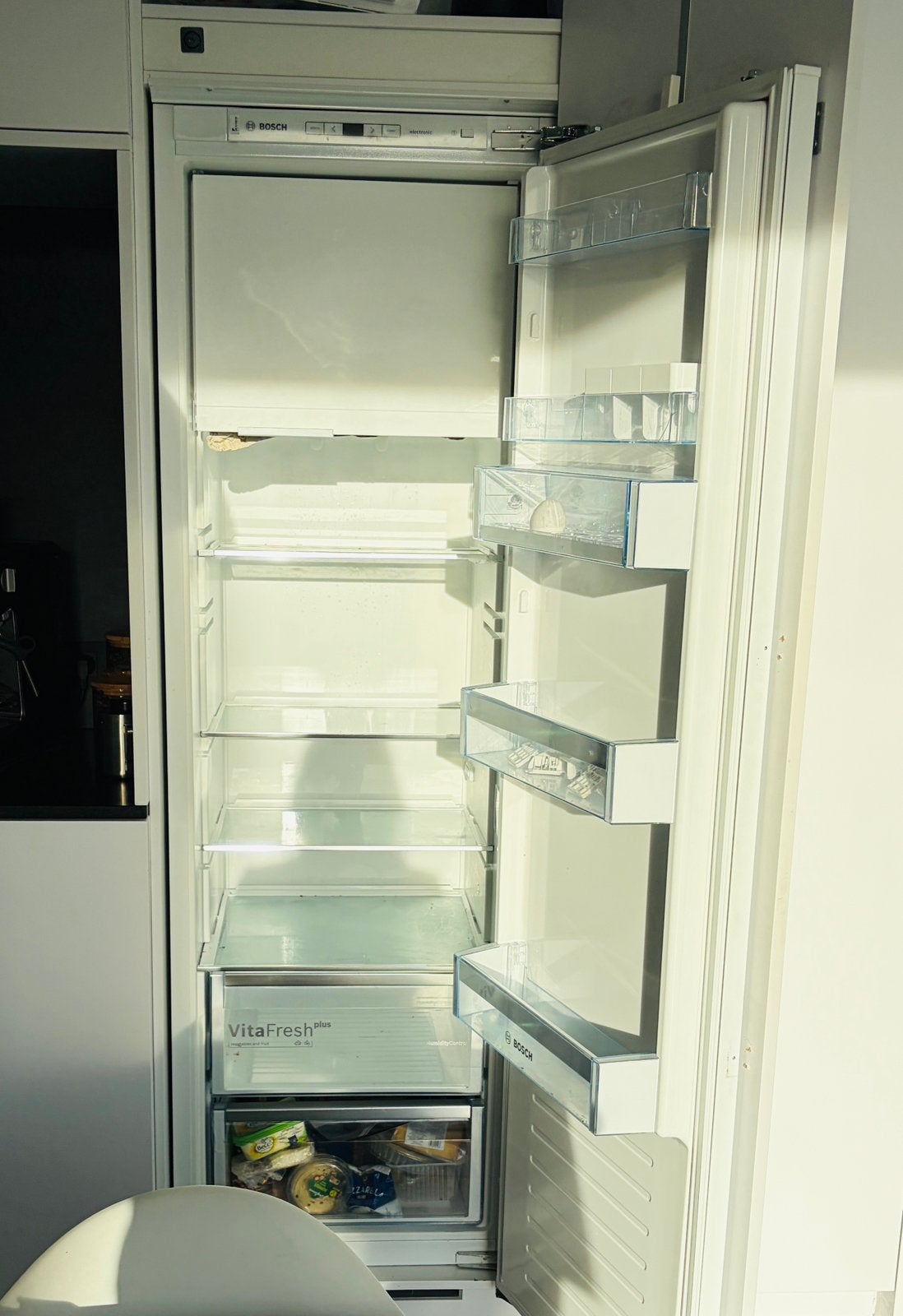 Bosch inbouwkoelkast met vriesvak, Elektronische apparatuur, Ophalen, Gebruikt, 200 liter of meer, 160 cm of meer