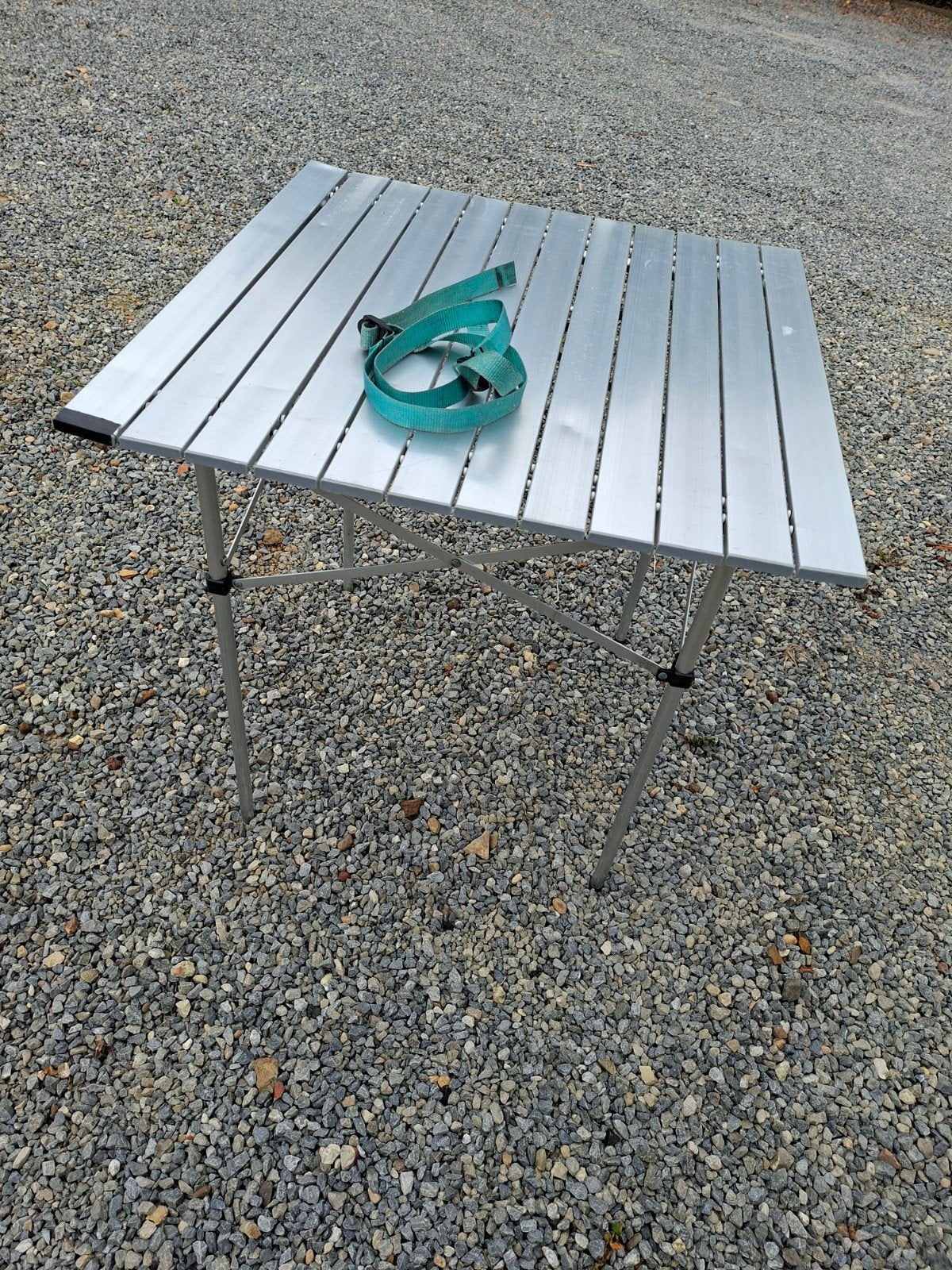 Kampeer tafel, Ophalen