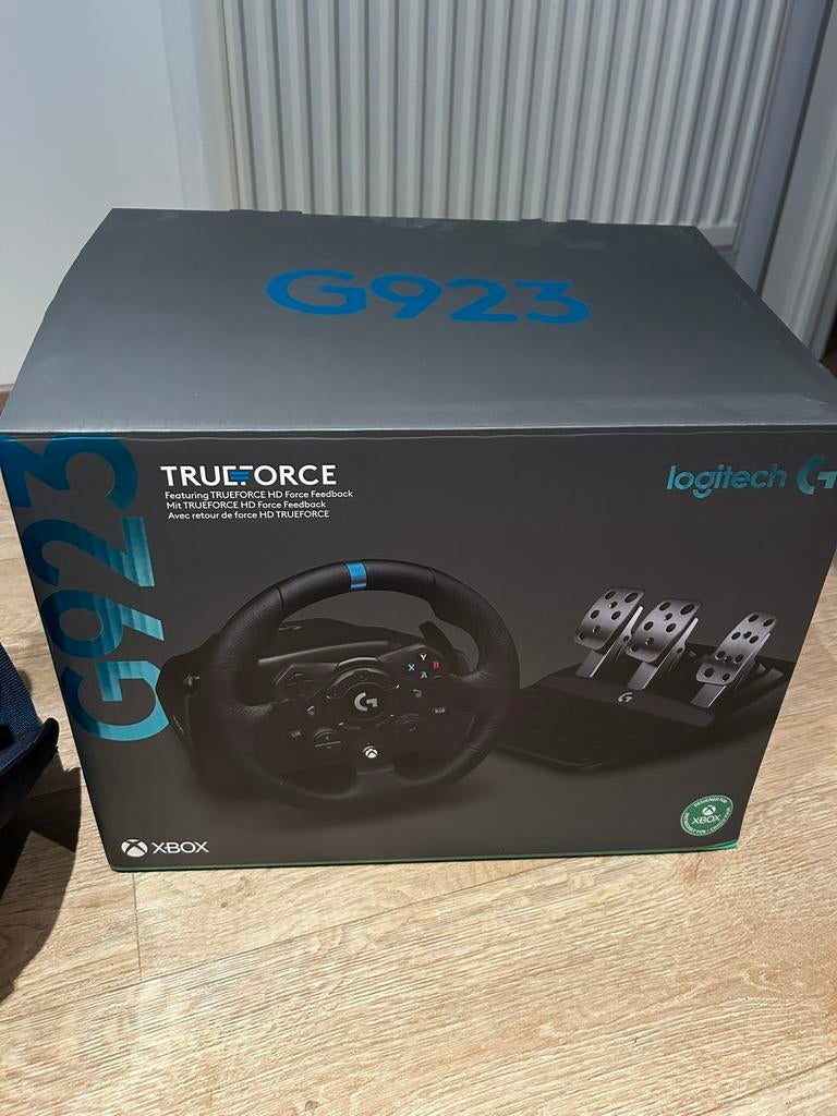 Logitech G923 Trueforce, Ophalen, Zo goed als nieuw, Stuur of Pedalen