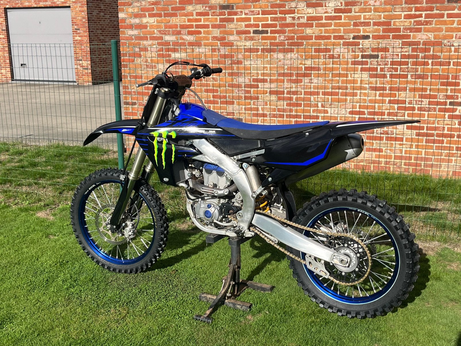 Yamaha YZ250F 2021 avec 51h, Motos, Particulier, 250 cm³