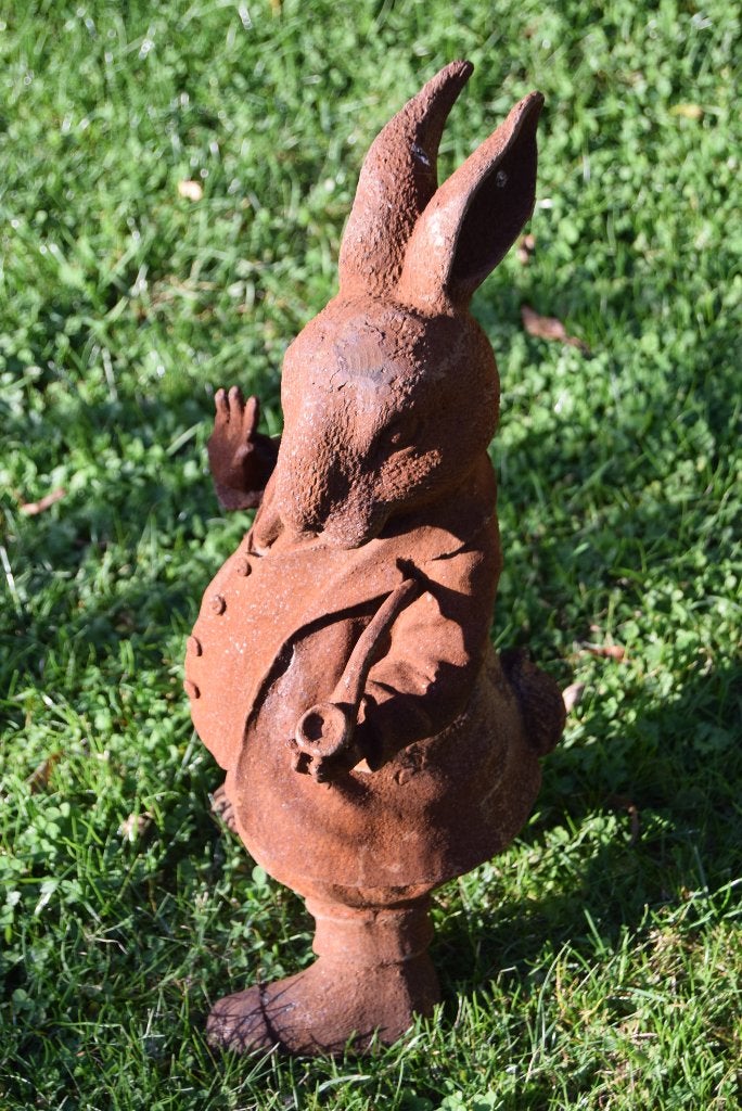 Mr. Cast Iron Rabbit (Alice in Wonderland), Ophalen of Verzenden, Nieuw, Overige materialen, Dierenbeeld