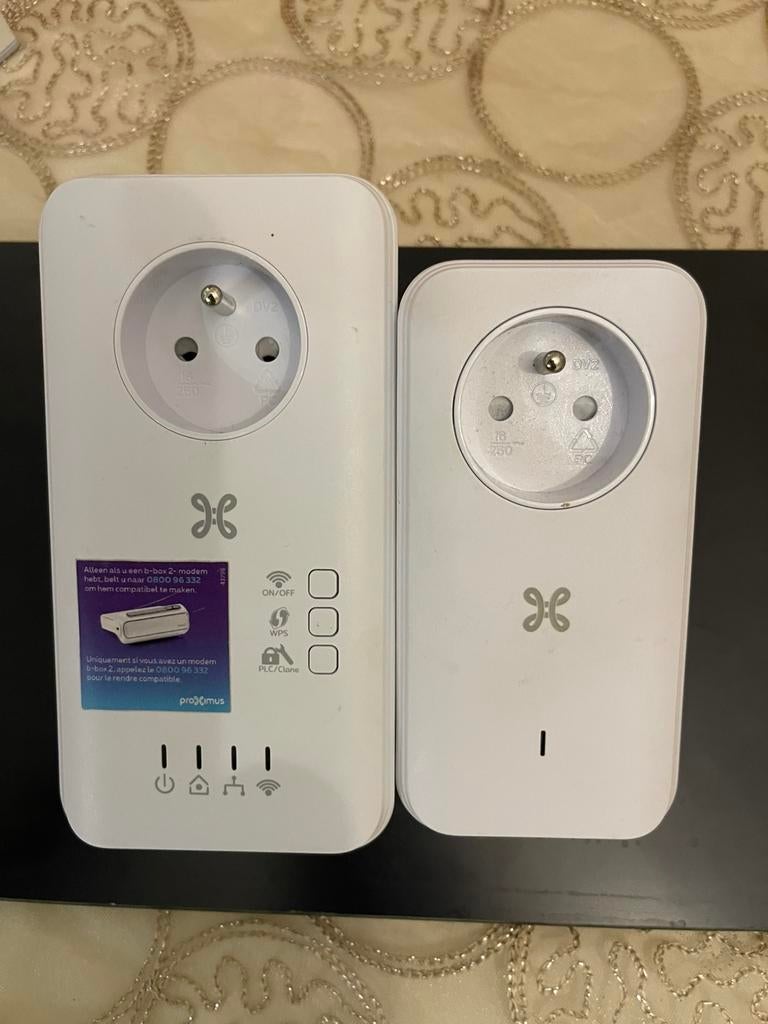 Wifi booster dernière génération fibre optique, Informatique & Logiciels, Enlèvement ou Envoi, Comme neuf