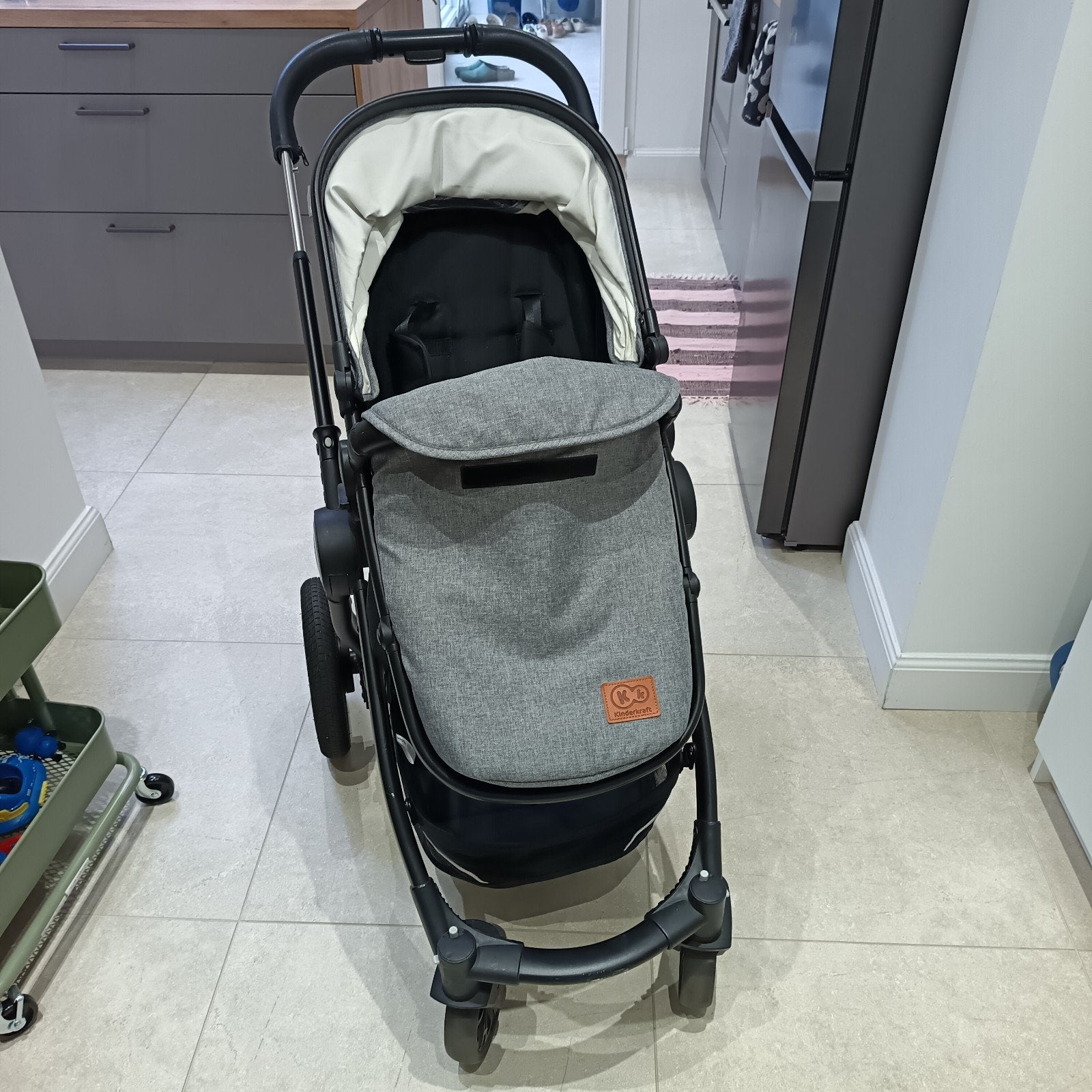 Poussette Kinderkraft 3-en-1, Autres marques, Poussette combi, Avec siège auto, Comme neuf