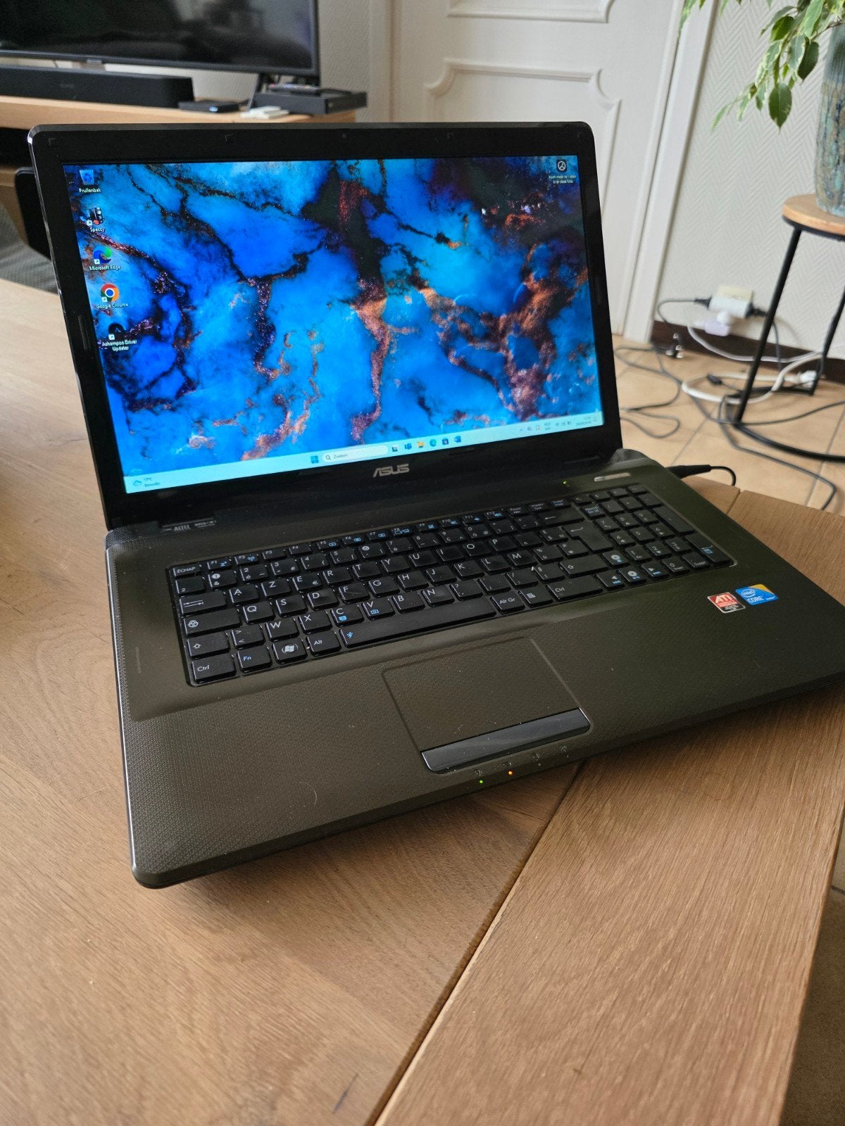 Snelle 17 inch Asus laptop met windows 11 en office 2024, Asus, Enlèvement ou Envoi, 17 pouces ou plus, 8 GB