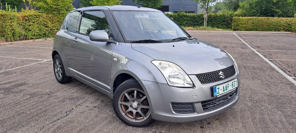 SUZUKI SWIFT ESSENCE  94000 KM - PASSE CONTR TECHN, Autos, Suzuki, Achat, Swift, Particulier, Euro 4