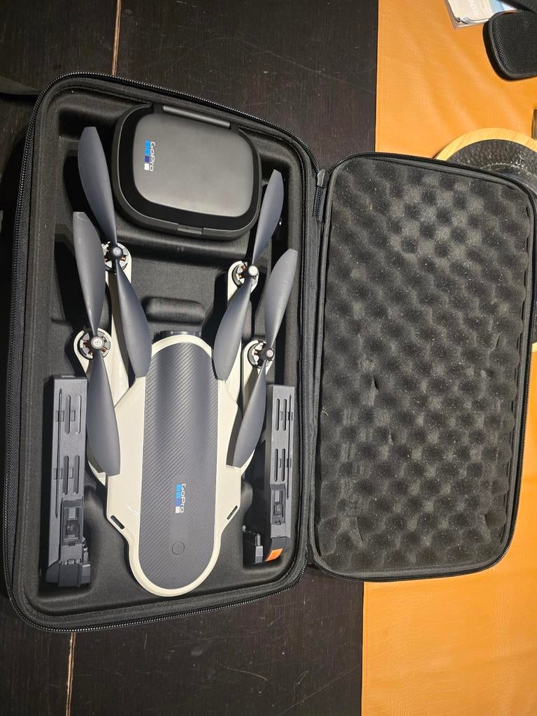 Gopro karma drone possibilité d' échange contre dji ou insta, Enlèvement ou Envoi, Comme neuf