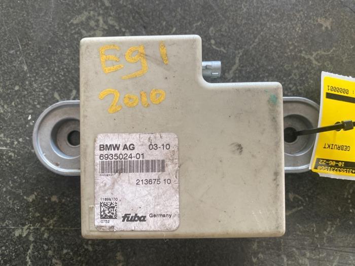 Antenne amplificateur d'un BMW 3-Serie, Enlèvement ou Envoi, 3 mois de garantie, Utilisé, BMW