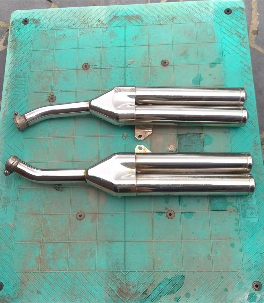 Kawasaki Z1000 2006, paire de silencieux d'échappement., Enlèvement