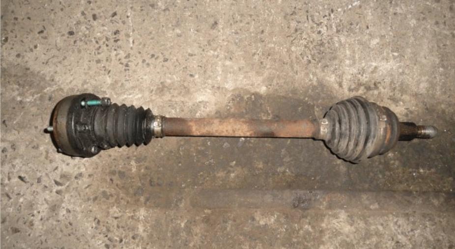 A vendre cardan conducteur 19SDI Golf 4 Bora Seat Ibiza Polo, Auto-onderdelen, Motor en Toebehoren, Peugeot, Seat, Gebruikt, Ophalen