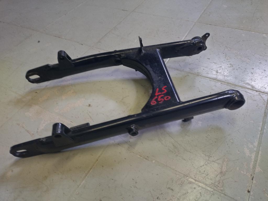 suzuki savage 650 achterbrug, Motoren, Ophalen of Verzenden, Gebruikt