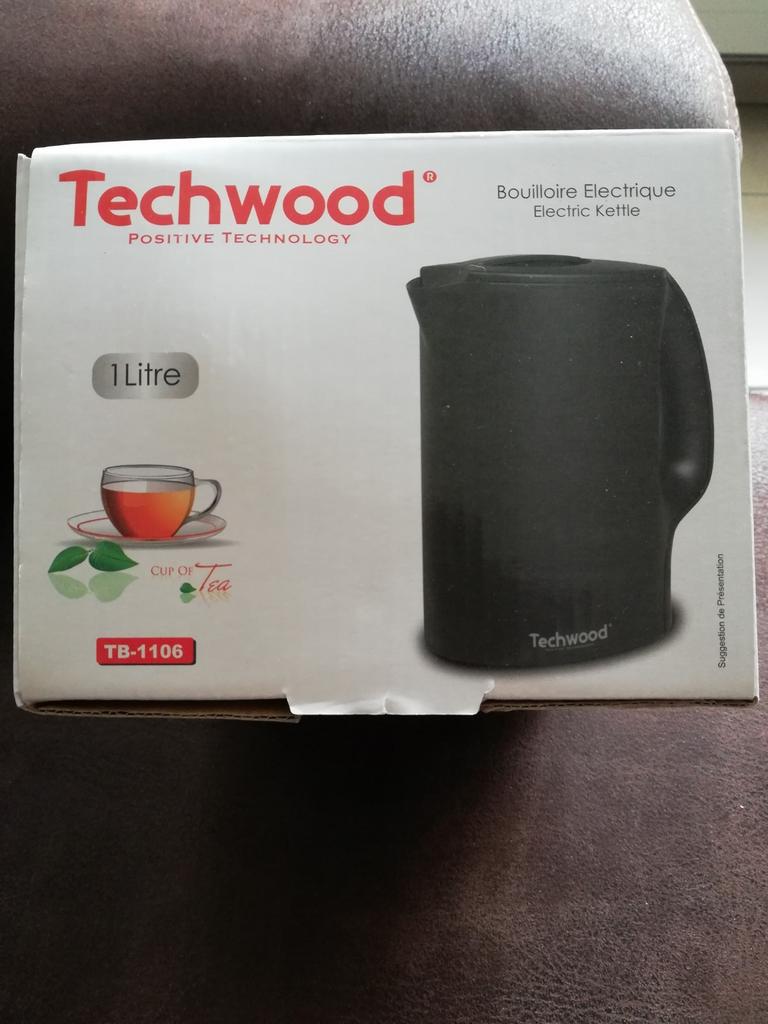 Bouilloire 1L  TECHWOOD, Ophalen of Verzenden, Nieuw