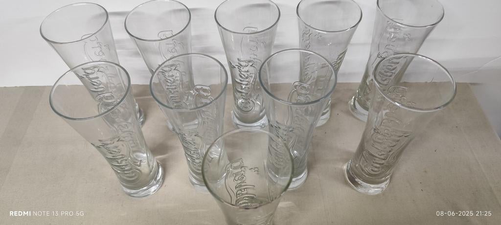 Carlsberg glazen. 0,3L. Naam in reliëf op het glas., Enlèvement