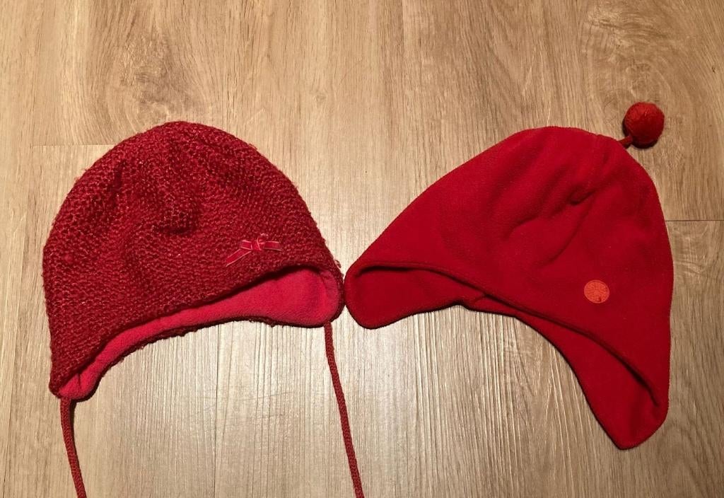 Lot de 2 bonnets pour fille 47/49, Enlèvement