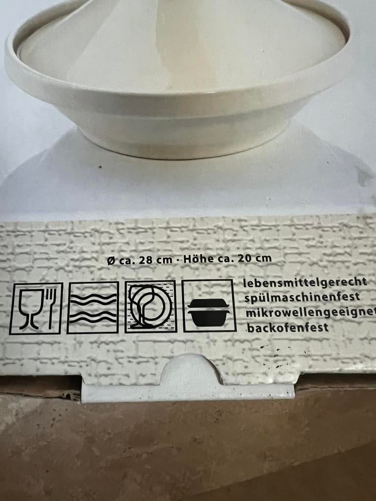 Tajine. Nieuw. 28 cm, Ophalen of Verzenden, Nieuw, Keramiek