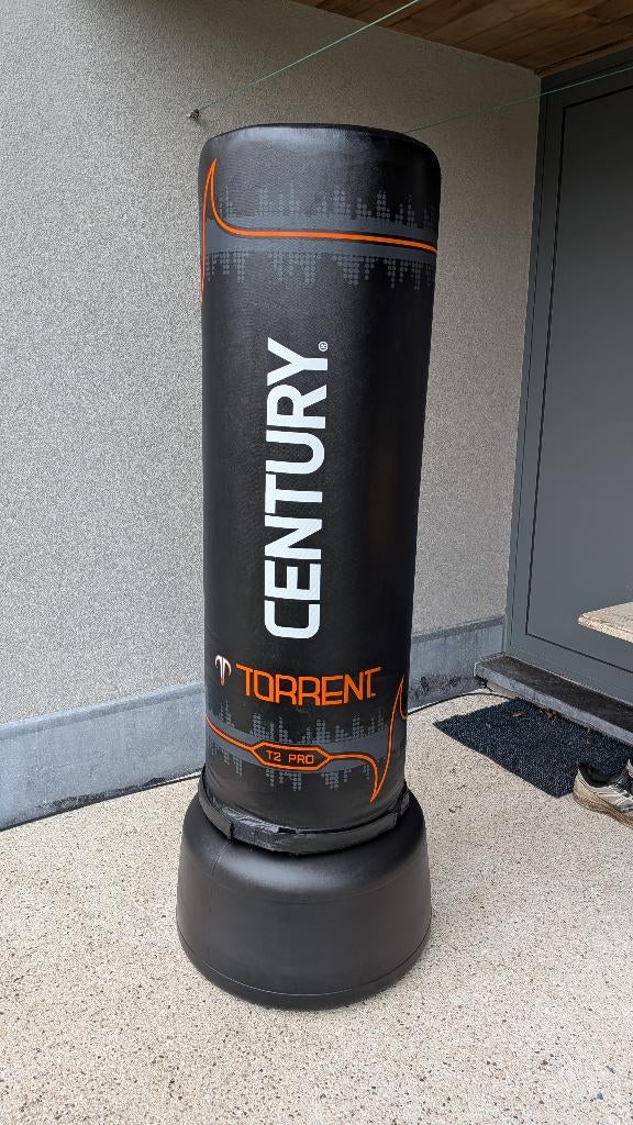 Staande Bokszak Century T2 Pro, Sports & Fitness, Enlèvement, Comme neuf, Sac de boxe