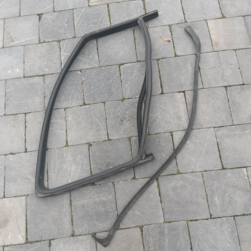 Pakkingen voor uw Peugeot Bipper (AA) passagiersdeur, Ophalen, Gebruikt, Peugeot