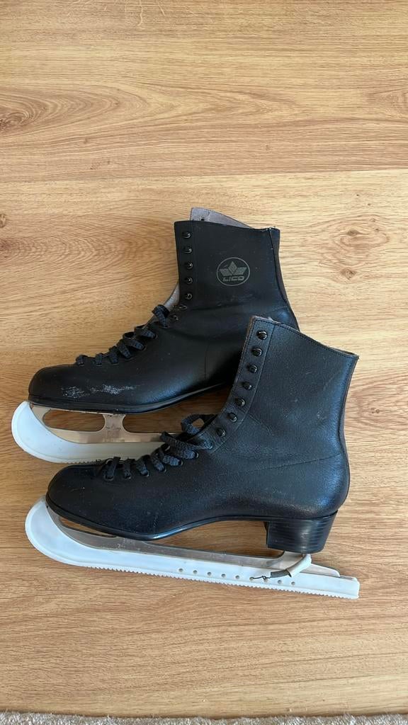 Schaatsen : maat 43, Sport en Fitness, Ophalen