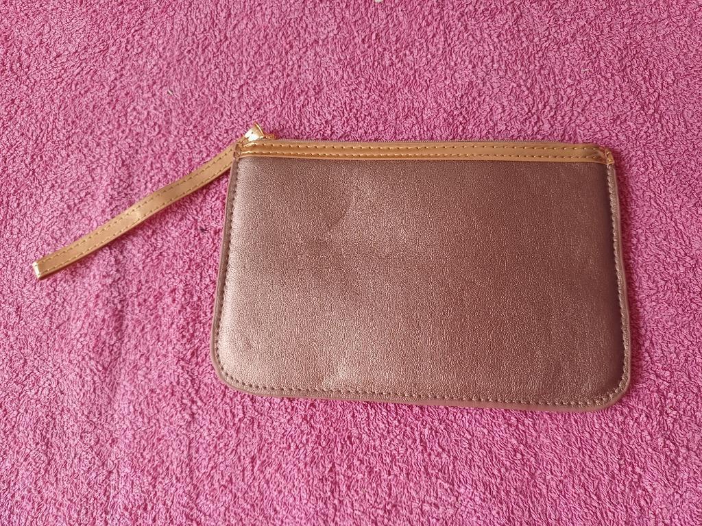 pochette NINA RICCI, Enlèvement ou Envoi, Comme neuf