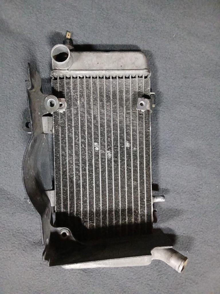 radiateur pour moto Honda VFR 800 Fi 1998-2002, Motos, Pièces | Honda, Utilisé, Enlèvement ou Envoi