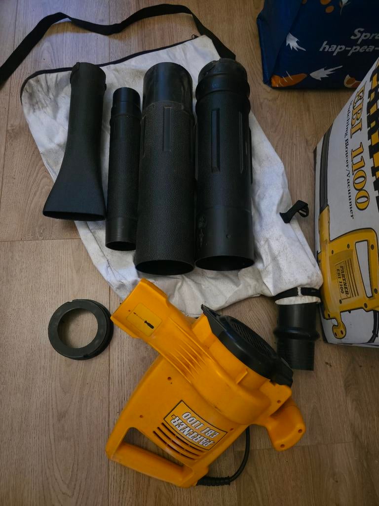 Souffleur / aspirateur à feuille partner ebi 1100, Jardin & Terrasse, Électrique, Porté à la main, Utilisé, Partner