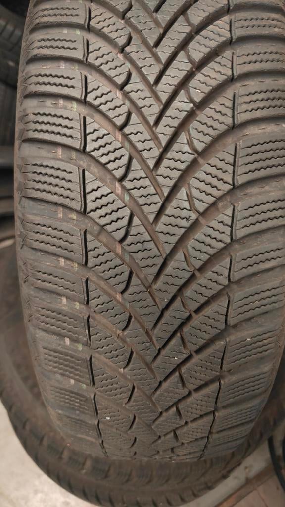 205/60r16 96h semperit winterbanden 35€ per stuk met montage, Ophalen, Gebruikt, BMW