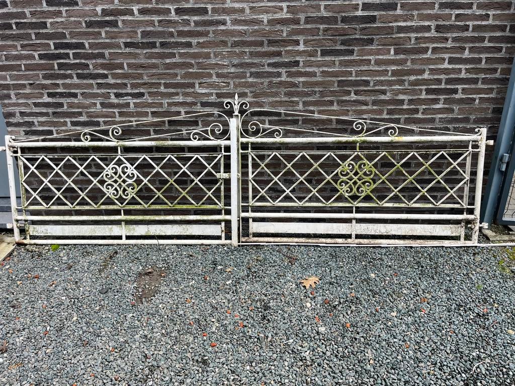 Smeedijzeren hek, gebruikt en in de staat van bevinding, Tuin en Terras, Ophalen, Met poort, Gebruikt, Nic.debruyne@gmail.com