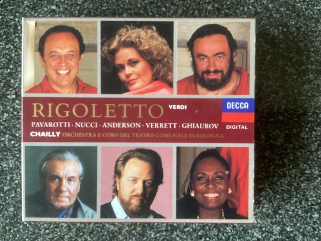 Opera Verdi Rigoletto, boxset 2 cd’s met boekje. Pavarotti, Ophalen of Verzenden, Zo goed als nieuw, Opera of Operette, Boxset