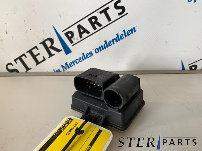 Voorgloei Relais van een Mercedes E-Klasse, Ophalen of Verzenden, 3 maanden garantie, Gebruikt, Mercedes-Benz