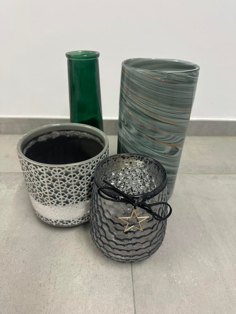 Ensemble de 4 vases/ pots, Jardin & Terrasse, Enlèvement, Comme neuf