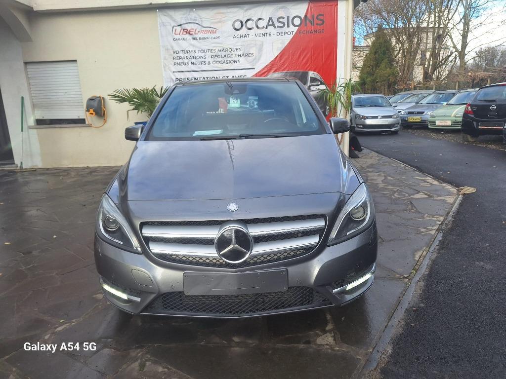 MERCEDES B180 CDI, Auto's, Mercedes-Benz, Bedrijf, B-Klasse, 360° camera, ABS, Achteruitrijcamera, Adaptieve lichten, Adaptive Cruise Control