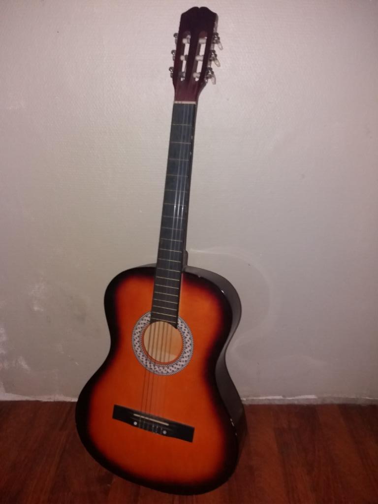 Guitar Enfant, Ophalen, Gebruikt, Klassieke of Spaanse gitaar, Met koffer