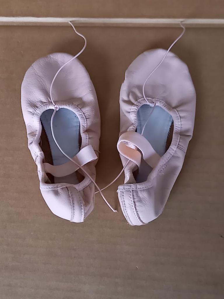 Balletschoenen voor beginners; maat 35, Sport en Fitness, Ophalen, Gebruikt, Schoenen