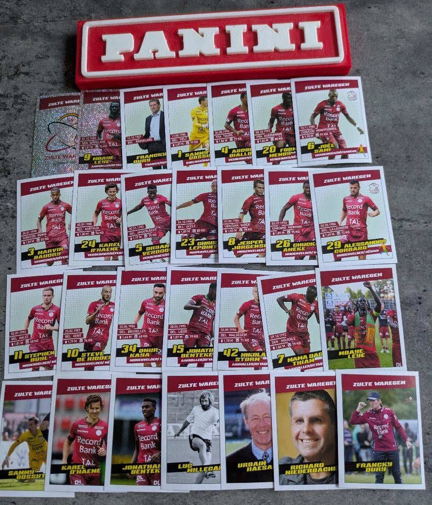 PANINI FOOTBALL 2016 28 AUTOCOLLANTS WAREGEM ZULTE FOOTBALL, Enlèvement ou Envoi, Neuf