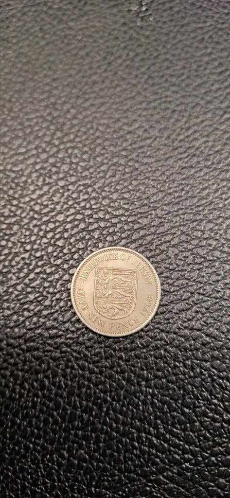 1##    Bailiwick of jersey five new pence 1968, Ophalen of Verzenden