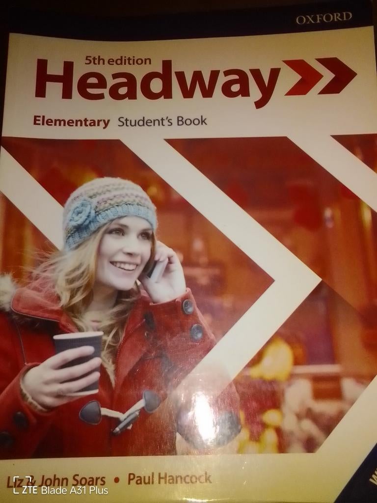 Headway Manuelle scolaire . Quelques pages écrites, Ophalen of Verzenden, Zo goed als nieuw
