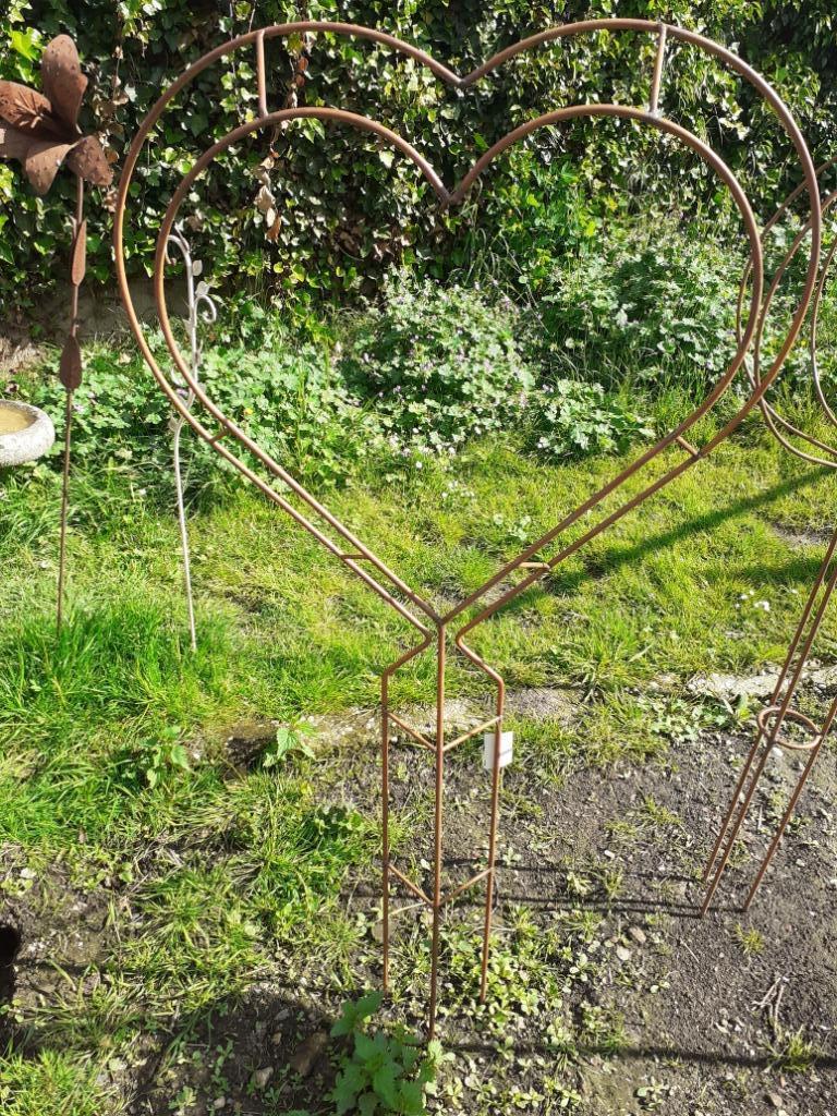 SUPERBE GRIMPE PLANTES EN FER FORGE PLEIN, Jardin & Terrasse, Enlèvement, Neuf
