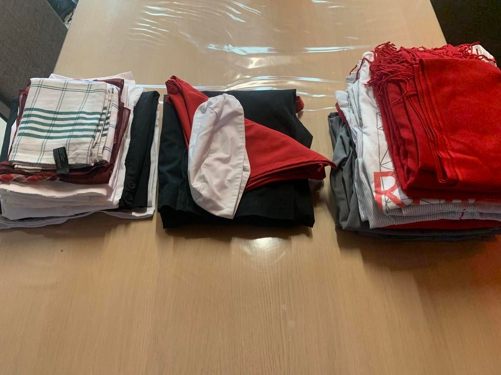 Rhizo Hotelschool Uniform Pakket, Kleding | Dames, Ophalen of Verzenden, Zo goed als nieuw, Maat 38/40 (M)