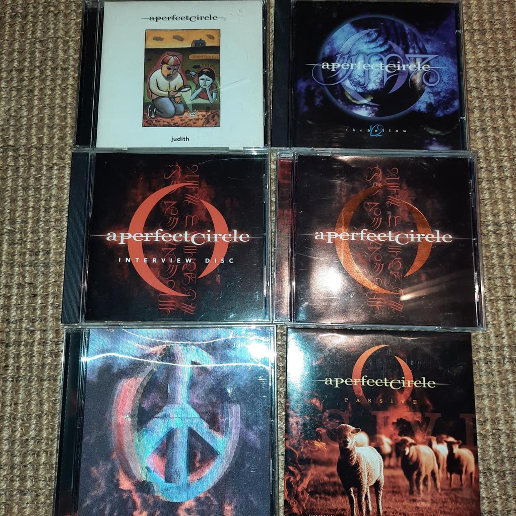 un CD de la collection PerfectCircle, Enlèvement, Comme neuf