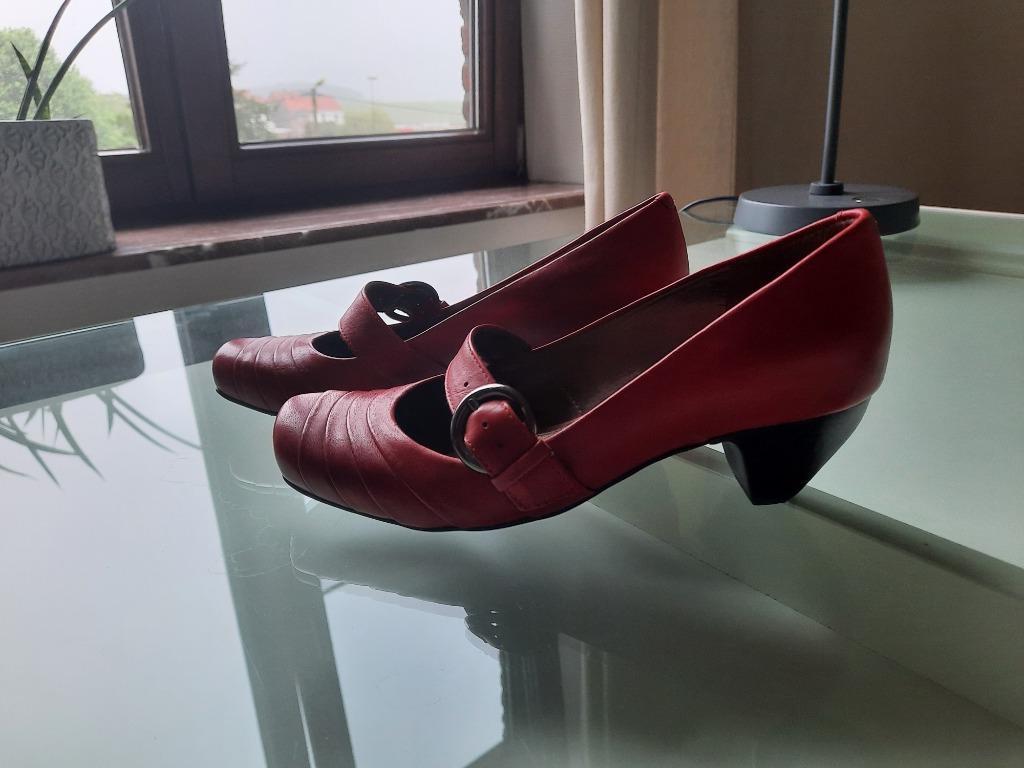 Chaussure pour femme, Rouge, Enlèvement ou Envoi, Escarpins, Comme neuf