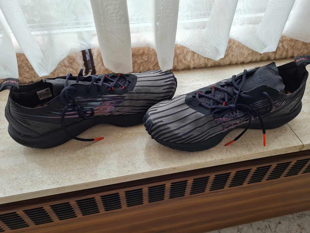 Prachtige New Balance brandstofcel. Nooit geplaatst, Verzenden, Zwart, Zo goed als nieuw, Sneakers